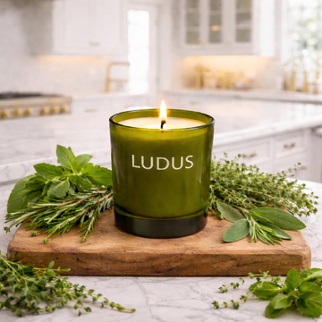 SANTAL CANDLE 220g